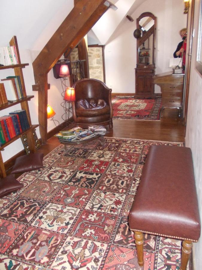 La Tourelle 22 Bed & Breakfast Quintin Exterior photo